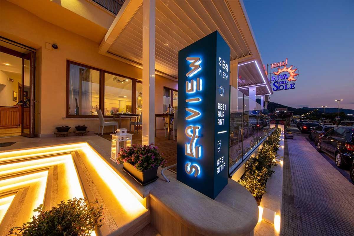 Hotel Riva Del Sole تْشيفالو المظهر الخارجي الصورة